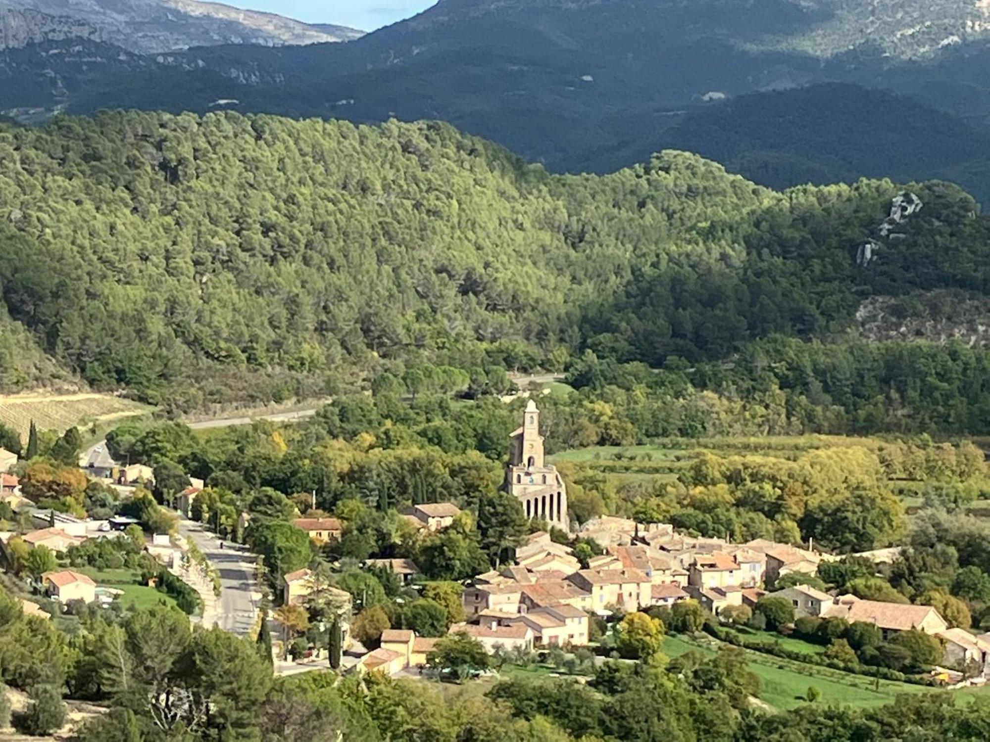 La Clairiere Βίλα Pierrelongue Εξωτερικό φωτογραφία