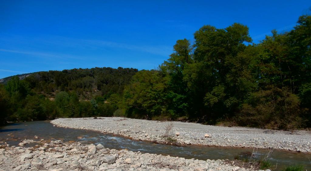 La Clairiere Βίλα Pierrelongue Εξωτερικό φωτογραφία